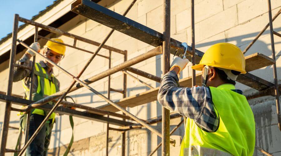Professional residential roofers in Delta Junction, AK